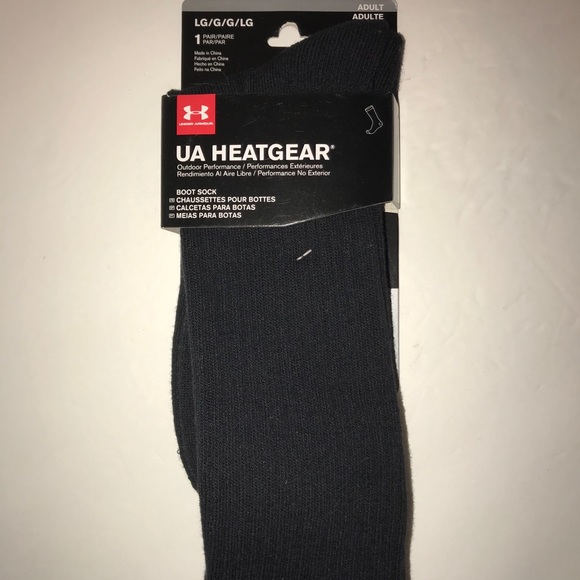 Under Armour Other - Under Armour Heat Gear Socks Adult